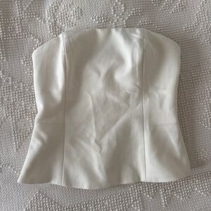 Aritzia Babaton cream strapless bustier size 00